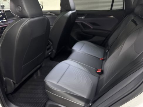 New 2026 Volkswagen Tiguan SE R-Line image 29