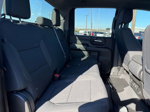 Used 2022 Chevrolet Silverado 3500 LT w/ Convenience Package image 22