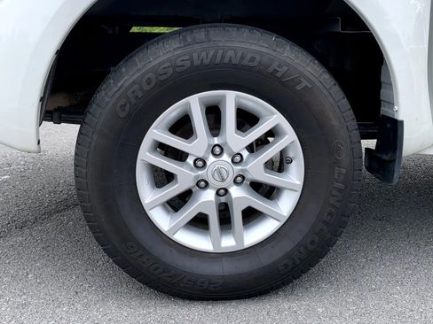 Used 2019 Nissan Frontier SV RWD image 9