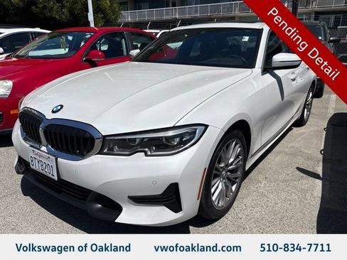 Used 2021 BMW 330i Sedan w/ Driving Assistance Package RWD image 1