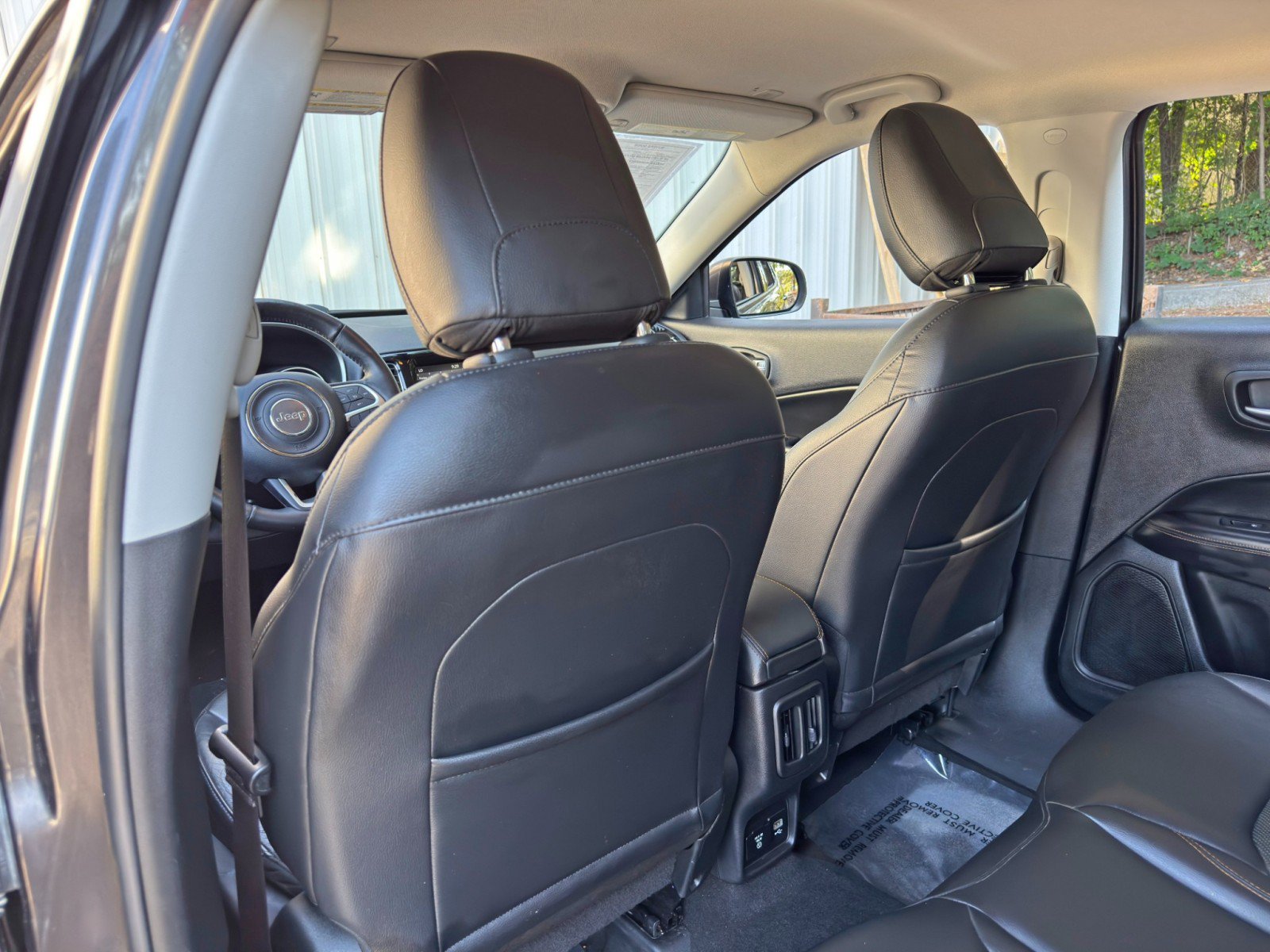 Used 2017 Jeep Compass Limited AWD/4WD image 32