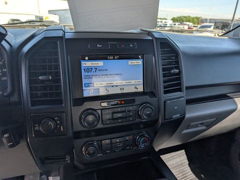 Used 2019 Ford F150 XL w/ Equipment Group 101A Mid AWD/4WD image 17