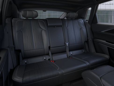 New 2026 Cadillac Lyriq Sport w/ LPO, Floor Liner Package AWD/4WD image 17