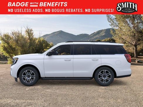 New 2026 Ford Expedition Active AWD/4WD image 4