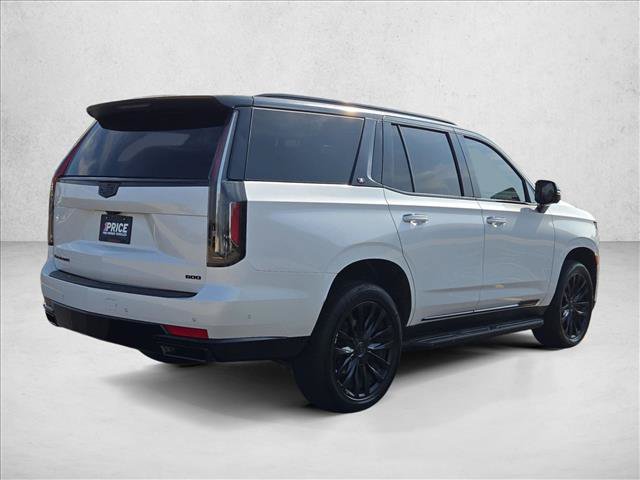 Used 2023 Cadillac Escalade Premium Luxury AWD/4WD image 3