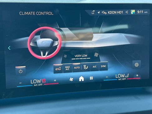 Used 2026 BMW 228i w/ Technology Package image 23