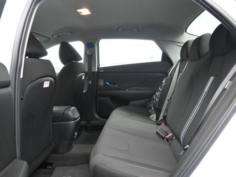 New 2026 Hyundai Elantra Blue image 29