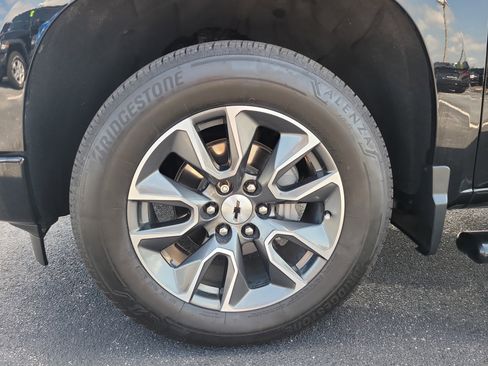 Used 2023 Chevrolet Silverado 1500 RST RWD image 10