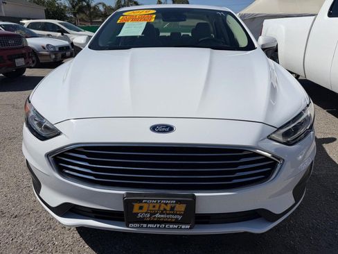 Used 2019 Ford Fusion SE FWD image 13