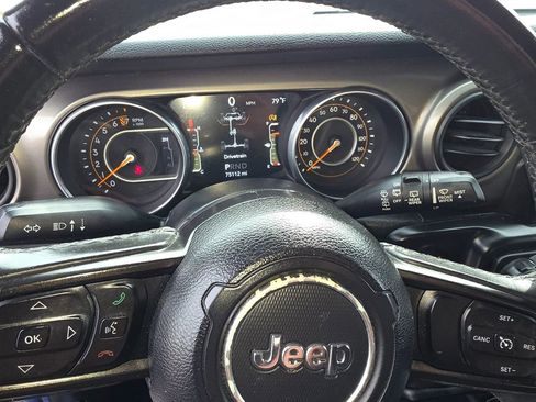 Used 2018 Jeep Wrangler Unlimited Sport S AWD/4WD image 24