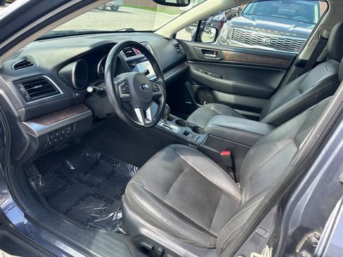 Used 2016 Subaru Outback 3.6R Limited AWD/4WD image 10