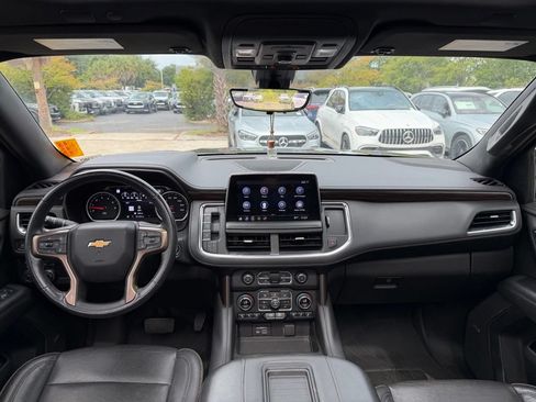 Used 2021 Chevrolet Tahoe High Country w/ Premium Package 2 AWD/4WD image 10