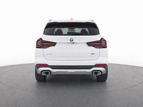 Used 2024 BMW X3 xDrive30i w/ Premium Essential Package AWD/4WD image 7