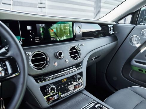Used 2024 Rolls-Royce Spectre w/ Spectre Launch Package AWD/4WD image 63