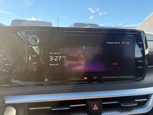 Used 2023 Kia K5 GT-Line w/ GT-Line Premium Package image 7