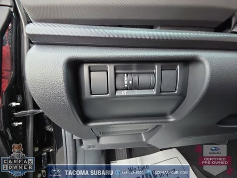 Certified 2025 Subaru Crosstrek 2.5i Limited w/ Crosstrek Mirror Package image 24