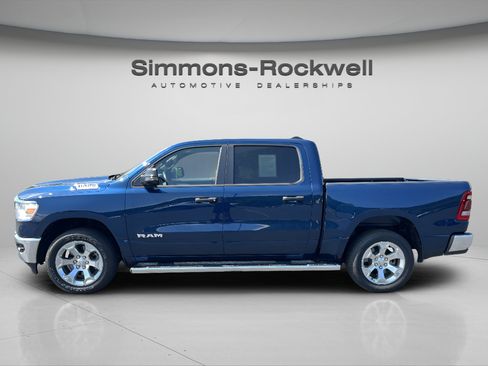 Used 2023 RAM 1500 Big Horn AWD/4WD image 2