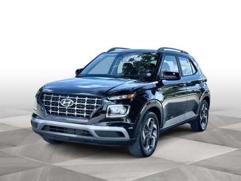 Used 2024 Hyundai Venue SEL FWD image 4