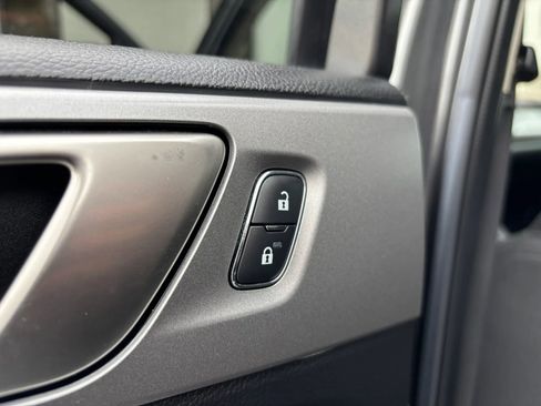Used 2019 Ford Ranger XLT w/ Equipment Group 302A Luxury RWD image 46