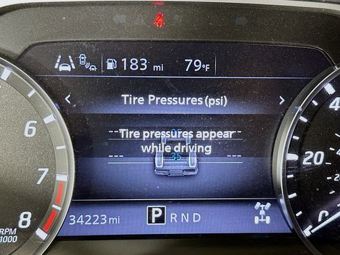 Used 2022 Nissan Frontier SV w/ Technology Package image 19