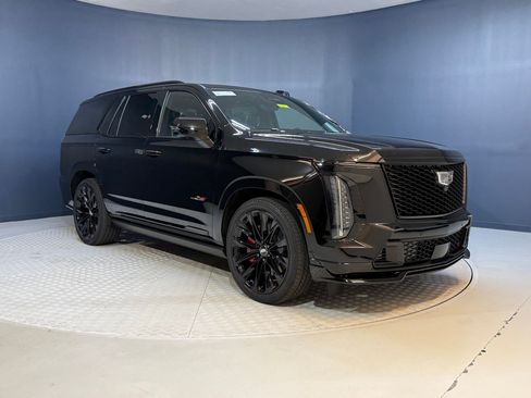 New 2026 Cadillac Escalade V w/ LPO, ONYX Package image 7