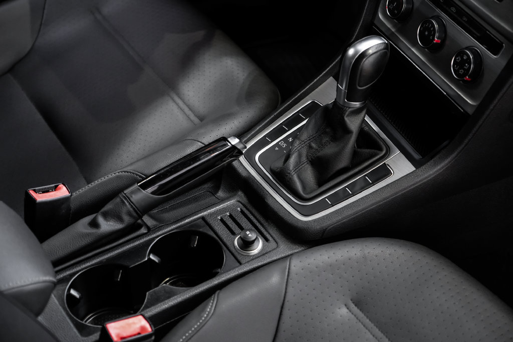 Used 2015 Volkswagen Golf S FWD image 21