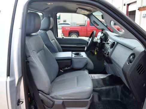 Used 2015 Ford F250 XL RWD image 13