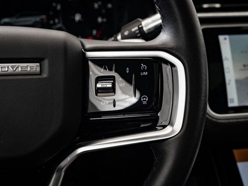 Used 2023 Land Rover Range Rover Velar R-Dynamic S image 29