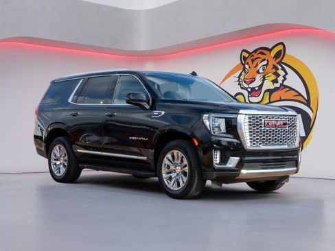 Used 2024 GMC Yukon Denali image 3