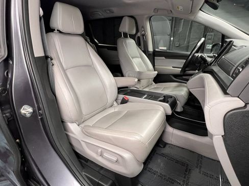 Used 2018 Honda Odyssey EX-L image 4
