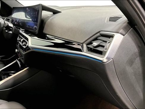 Used 2024 BMW 330i xDrive Sedan w/ Premium Package AWD/4WD image 10