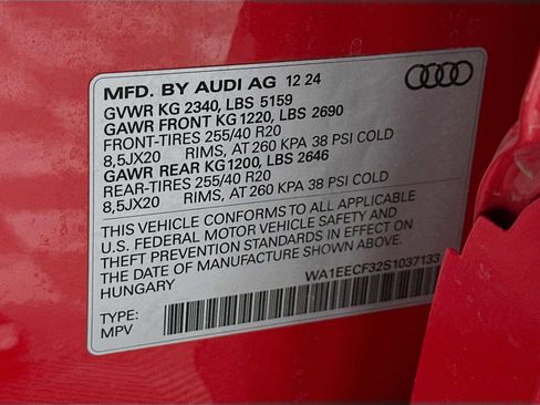 Certified 2025 Audi Q3 2.0T Premium Plus w/ Premium Plus Package image 31