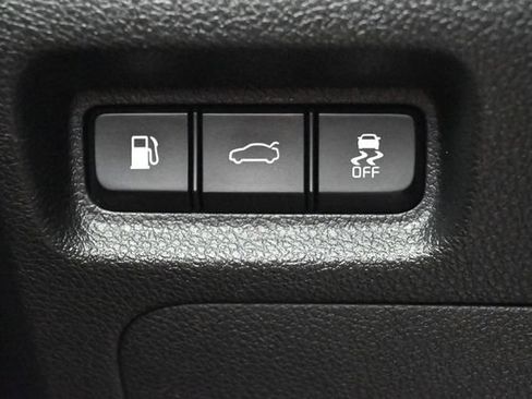 Used 2018 Kia Optima S FWD image 23