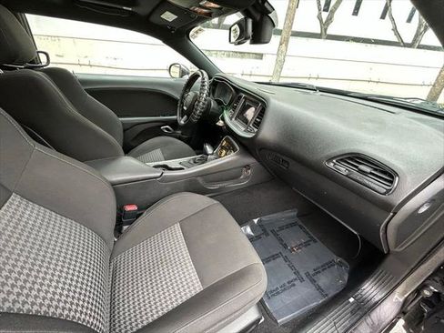 Certified 2020 Dodge Challenger GT w/ Blacktop Package image 30