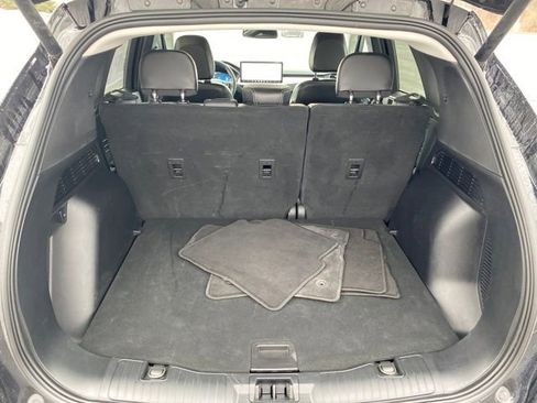 Used 2023 Ford Escape Platinum AWD/4WD image 20