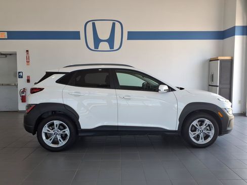Certified 2023 Hyundai Kona SEL AWD/4WD image 4