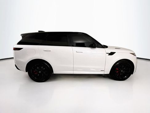 Used 2025 Land Rover Range Rover Sport Autobiography AWD/4WD image 4