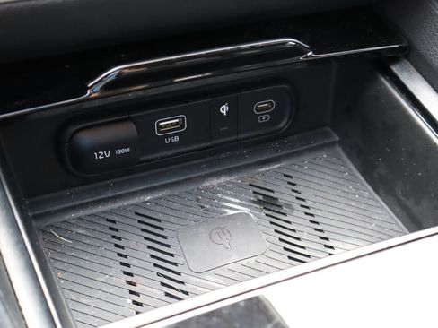 Used 2024 Kia Sportage EX w/ EX Premium Package image 24