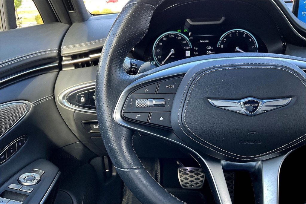 Used 2024 Genesis GV70 3.5T Sport w/ Sport Prestige Package AWD/4WD image 11