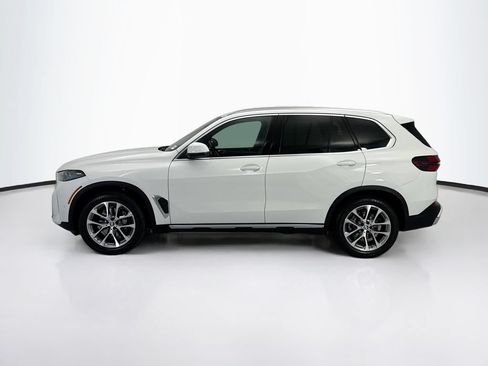 Certified 2026 BMW X5 sDrive40i w/ Parking Assistance Package RWD image 8