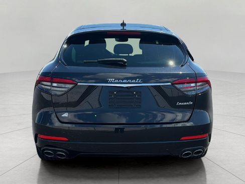 Used 2022 Maserati Levante GT AWD/4WD image 6