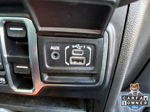 Used 2022 Jeep Gladiator Sport AWD/4WD image 6