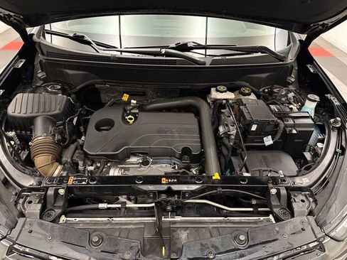 Used 2023 Chevrolet Equinox RS image 17