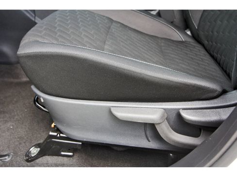 Used 2023 Nissan Kicks SV FWD image 27