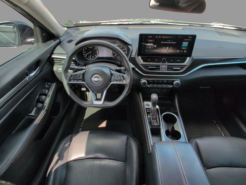 Used 2024 Nissan Altima 2.5 SR w/ SR Premium Package FWD image 21