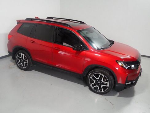 Used 2023 Honda Passport AWD Elite image 12