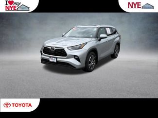 Used 2023 Toyota Highlander XLE AWD/4WD 360° Tour