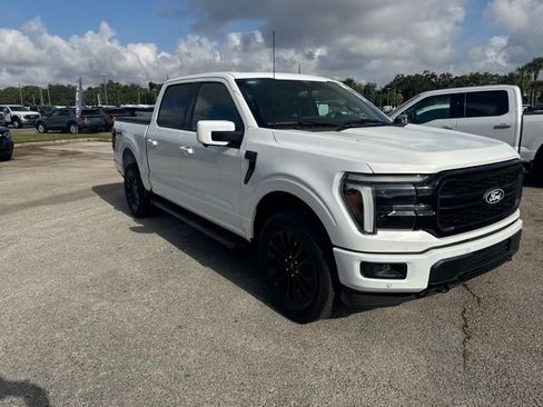 Used 2025 Ford F150 Lariat w/ Equipment Group 501A Mid AWD/4WD image 3