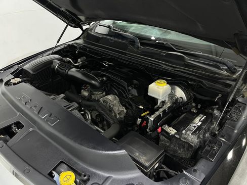 Used 2019 RAM 1500 Limited image 28