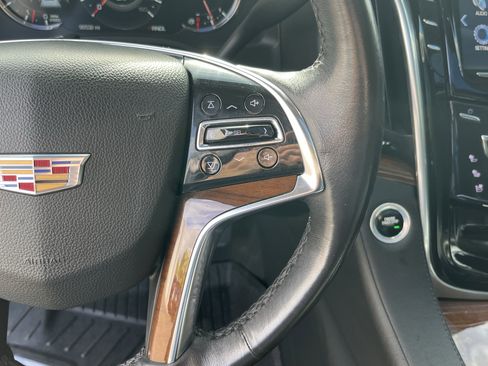 Used 2020 Cadillac Escalade ESV Luxury w/ Escalade Sport Edition AWD/4WD image 25